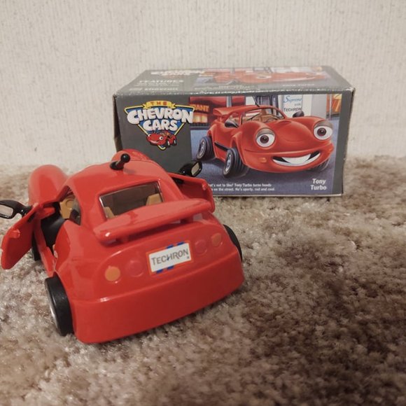 Red Vintage Chevron Cars Tony Turbo No. 3 - Picture 3 of 3